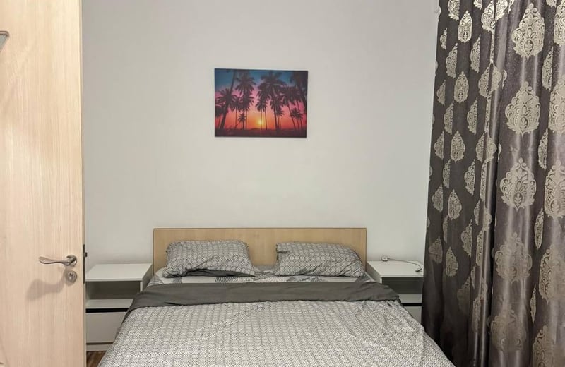 Alquiler de un cómodo apartamento de 2 habitaciones, 55 m², Constanța, Rumanía